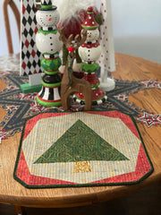 AnglePlay Christmas Tree mat