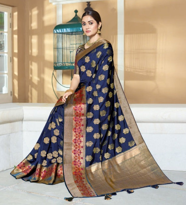 Trending Saree Design for Girls