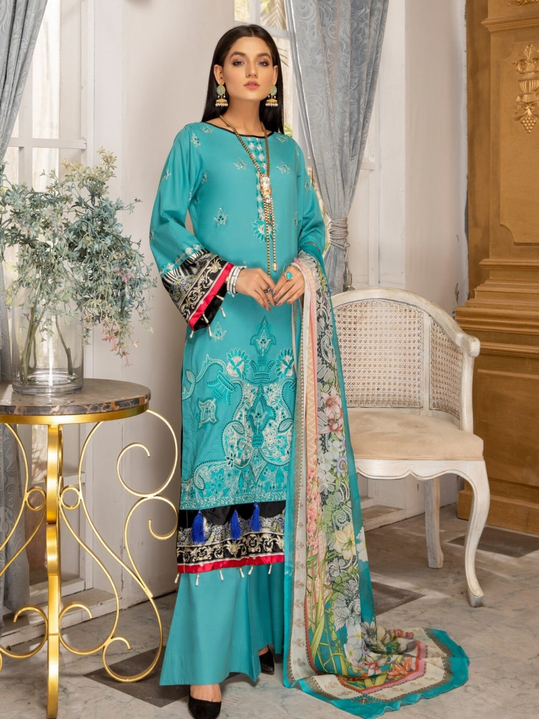 Schiffli Embroidered Chiken Kari Salwar Kameez - Pakistani Dress ...