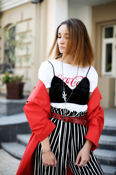 fashion blogger from ukraine wears cocola t-shirt and Mellow jewellery