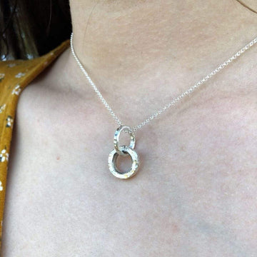 Interlocking Drop Circles Necklace