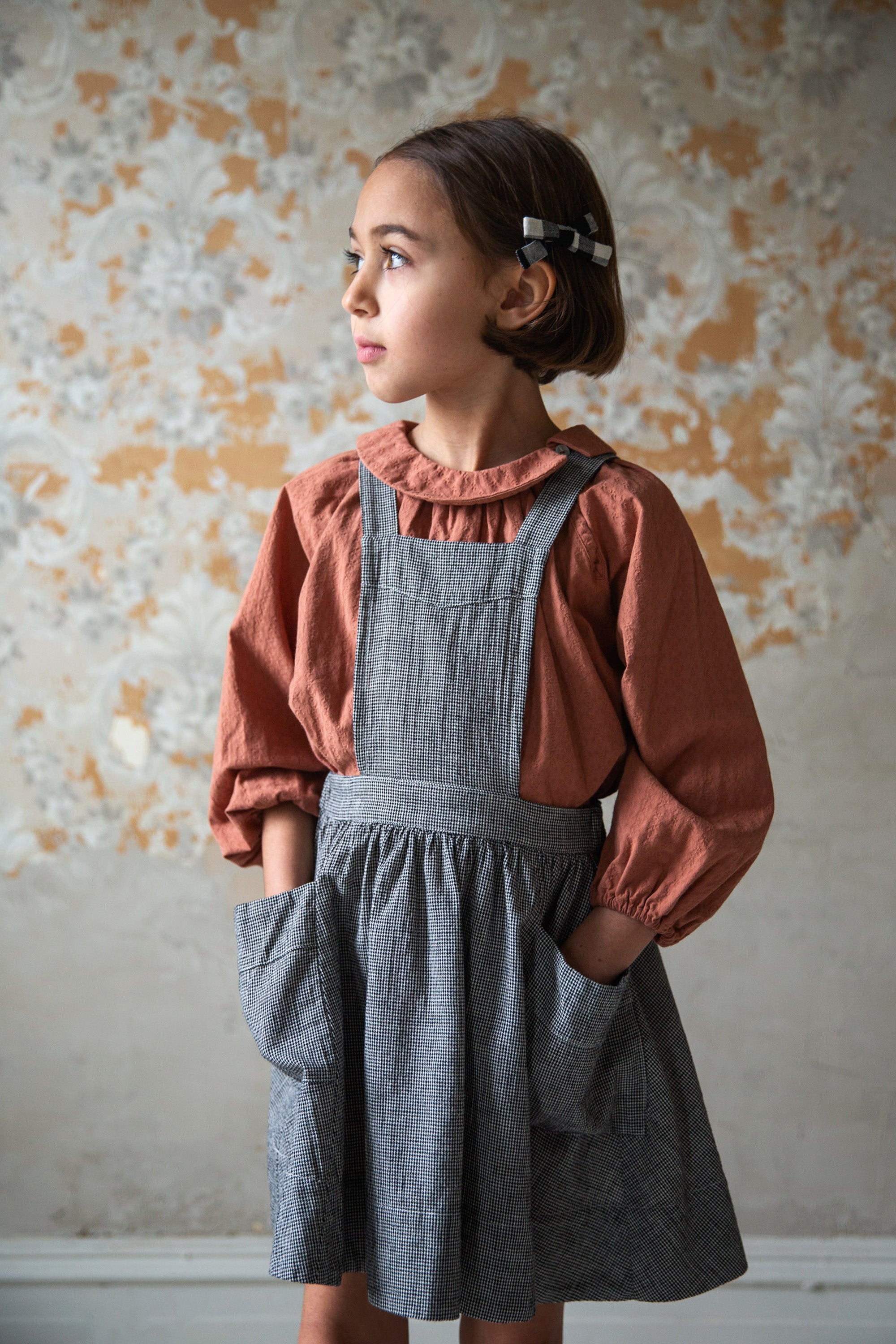 新品 6y soor ploom Enola Pinafore Old Gold-