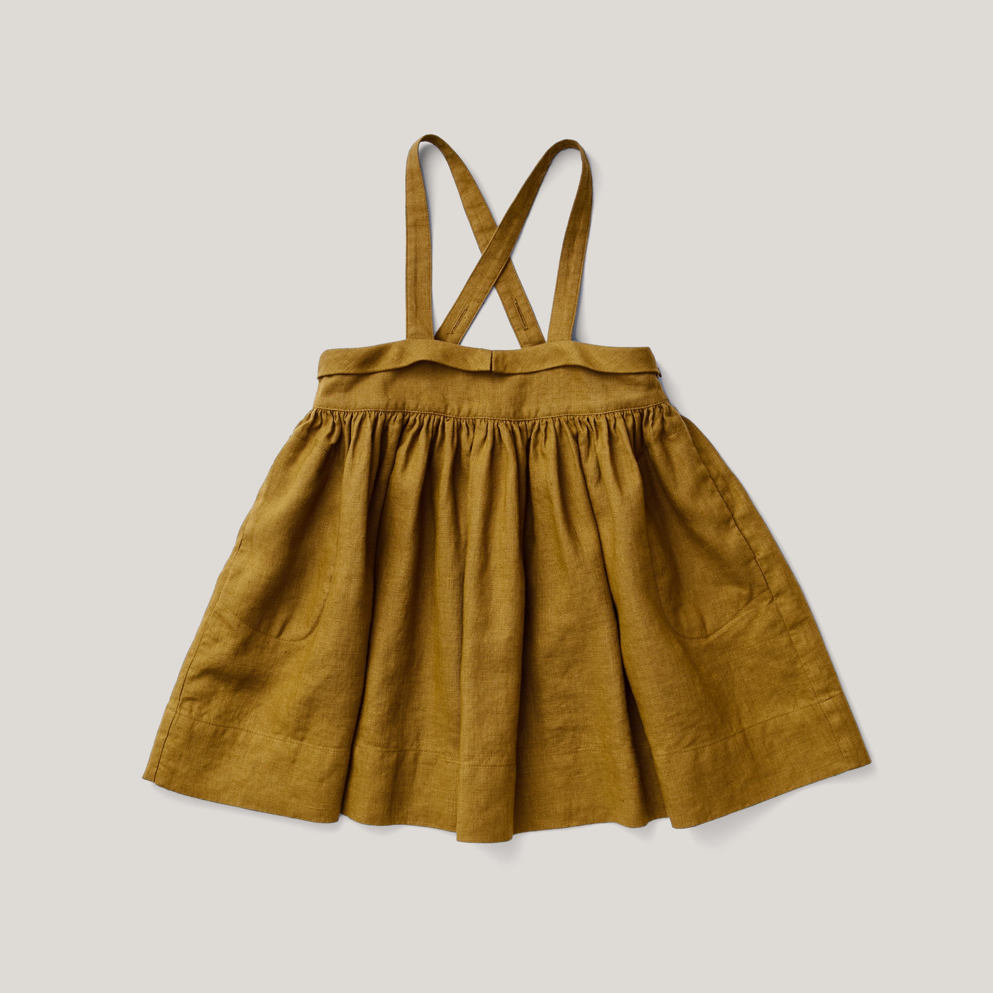 Enola Pinafore, Old Gold – Soor Ploom