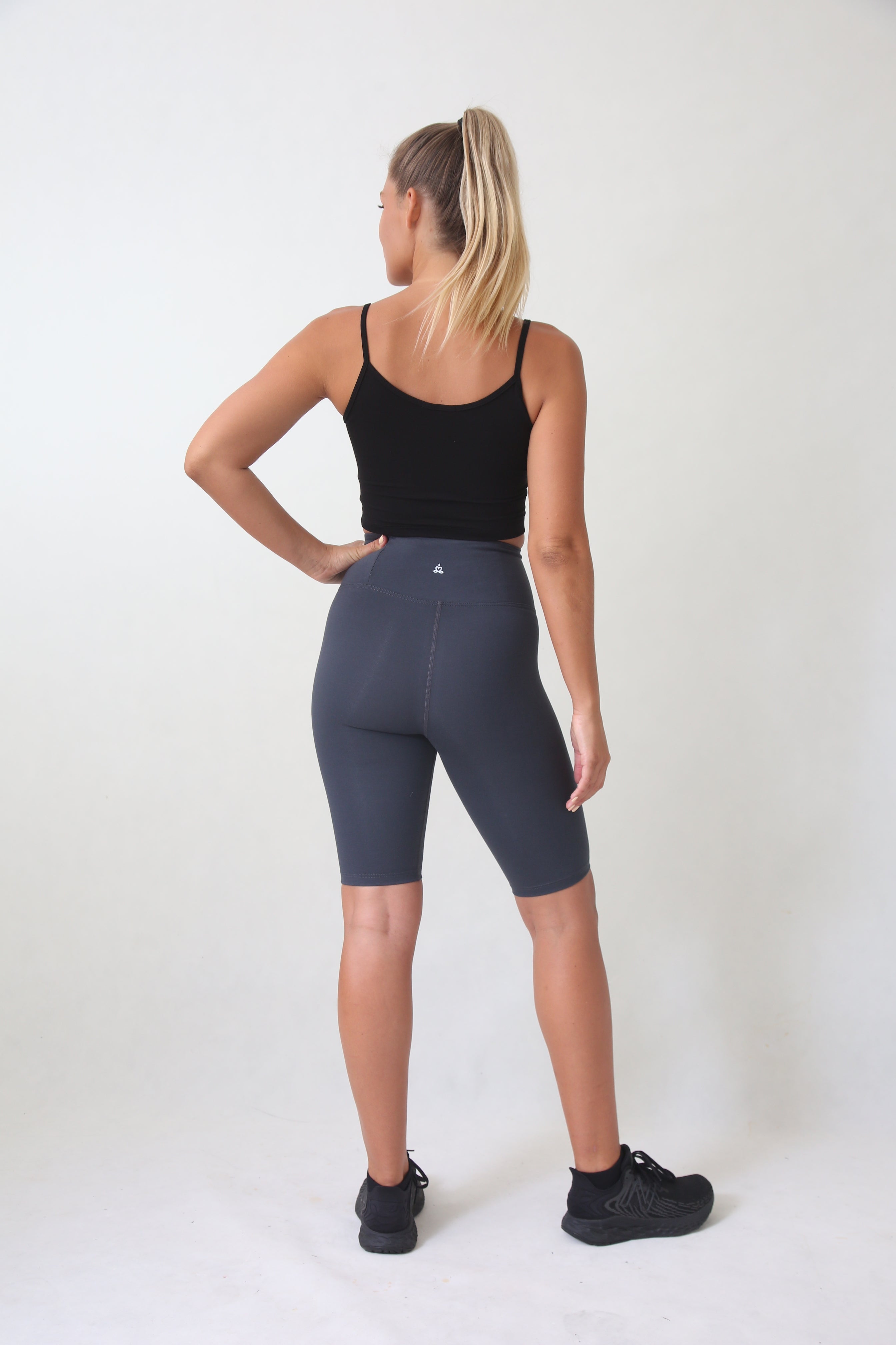 Betweenie Shorts – BAY Active