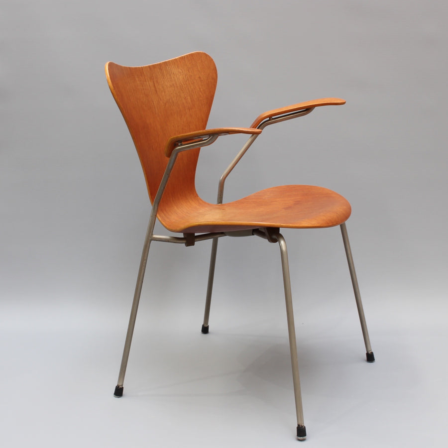 ネット正規店 Arne Jacobsen 3107 Rosewood セブンチェア 1968製