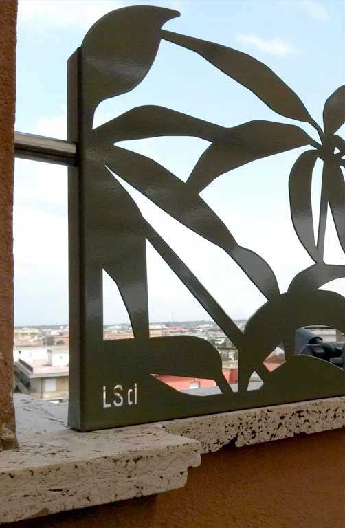 rise of a parapet detail with laser cut Schefflera aluminum screens