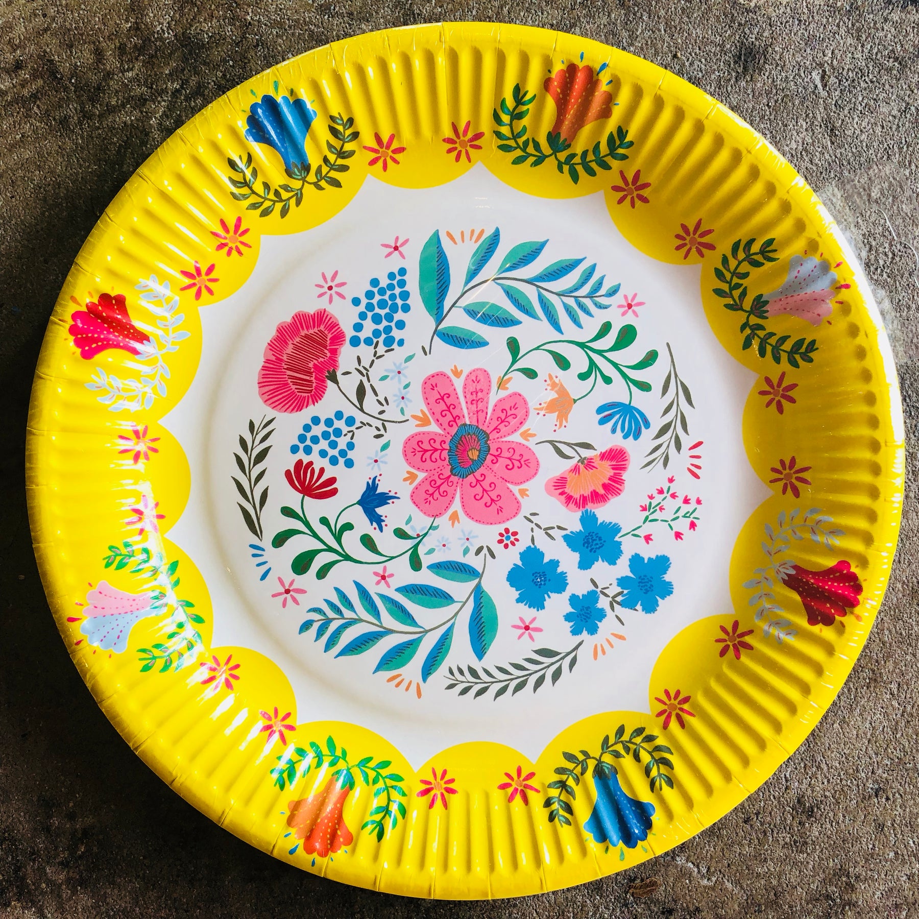 floral paper plates