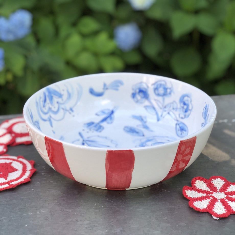 Botanical Medium Fruit Bowl or ceramic decorative bowl in Blue and White,  perfect serving bowl, floral pattern with a vintage style