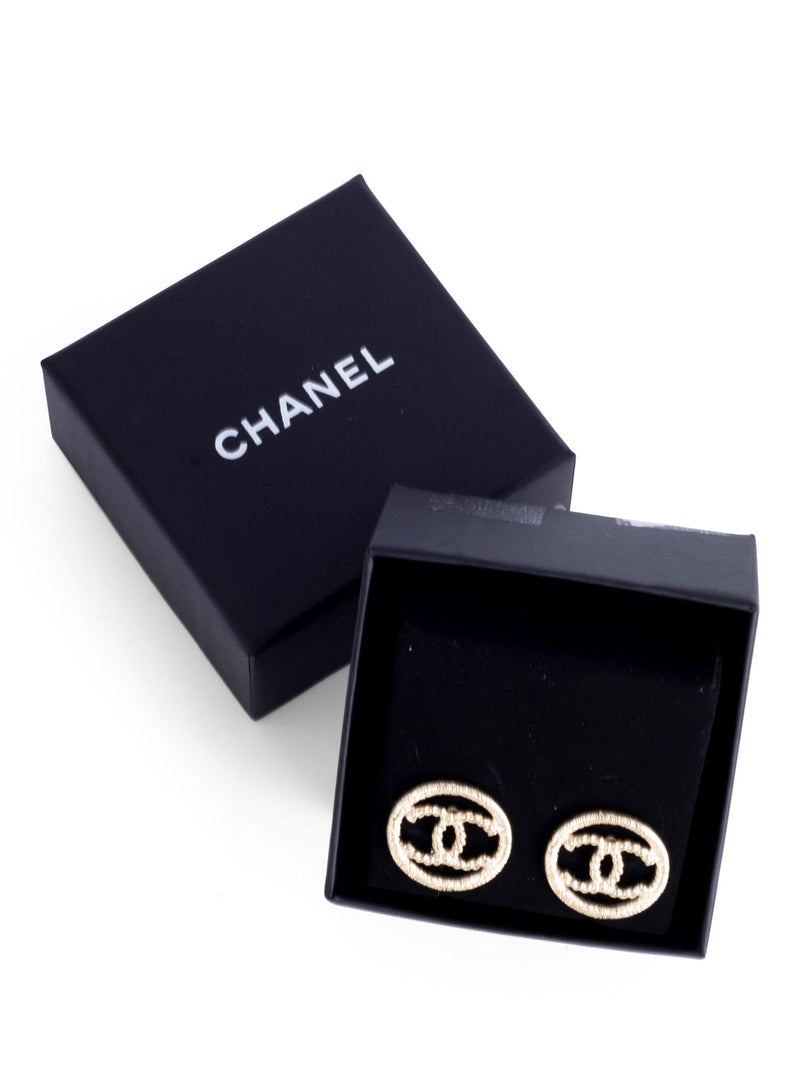 Túi xách Chanel Flapbag logo bản to hàng fullbox nam châm  Kenn Store   Hàng Hiệu VIP Túi Xách Giày Dép Phụ Kiện