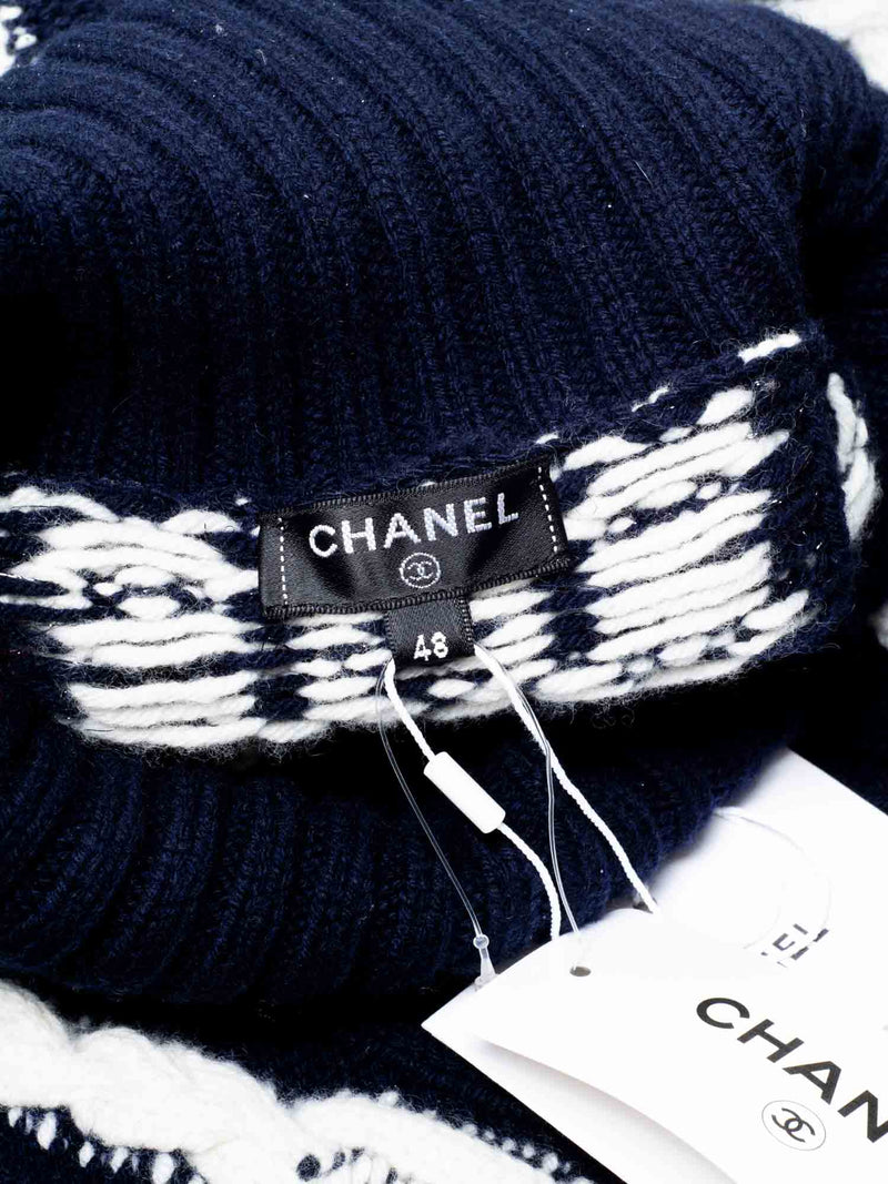 CHANEL white viscose 2019 19P MESH SEQUIN CC Sweater 38 S For Sale at  1stDibs  chanel blue sweater chanel white sweatshirt white sequin  sweatshirt