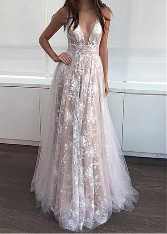 Champagne Tulle V-neck Appliques A-line Prom Dress – Sassymyprom