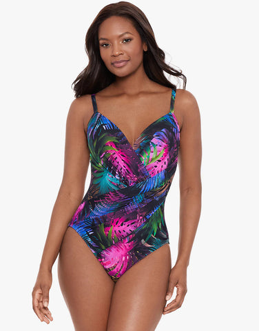 Best Swimsuits for Curvy Women: Find the Right Fit