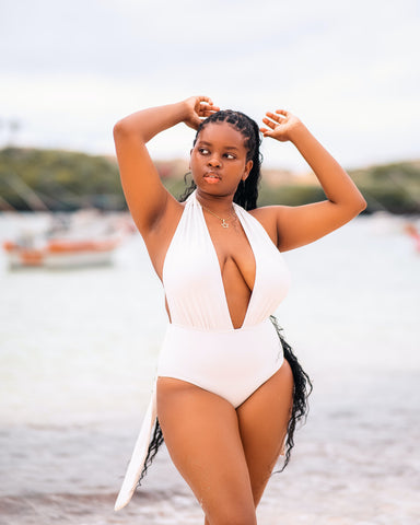 best swimsuit for apple shaped plus size