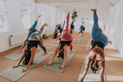 Blossom Yoga Wear Finding your yoga community blog. 