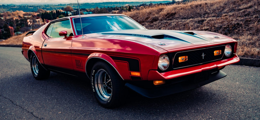 1972 Mustang Mach 1 red and Black