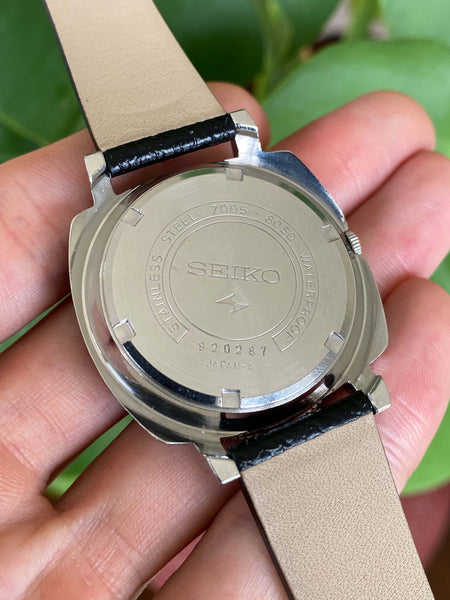  – 1969 seiko 'waterproof' automatic watch ref. 7005-8050  rare white dial