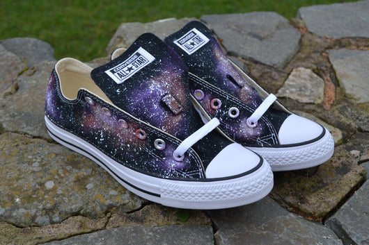 galaxy converse low tops