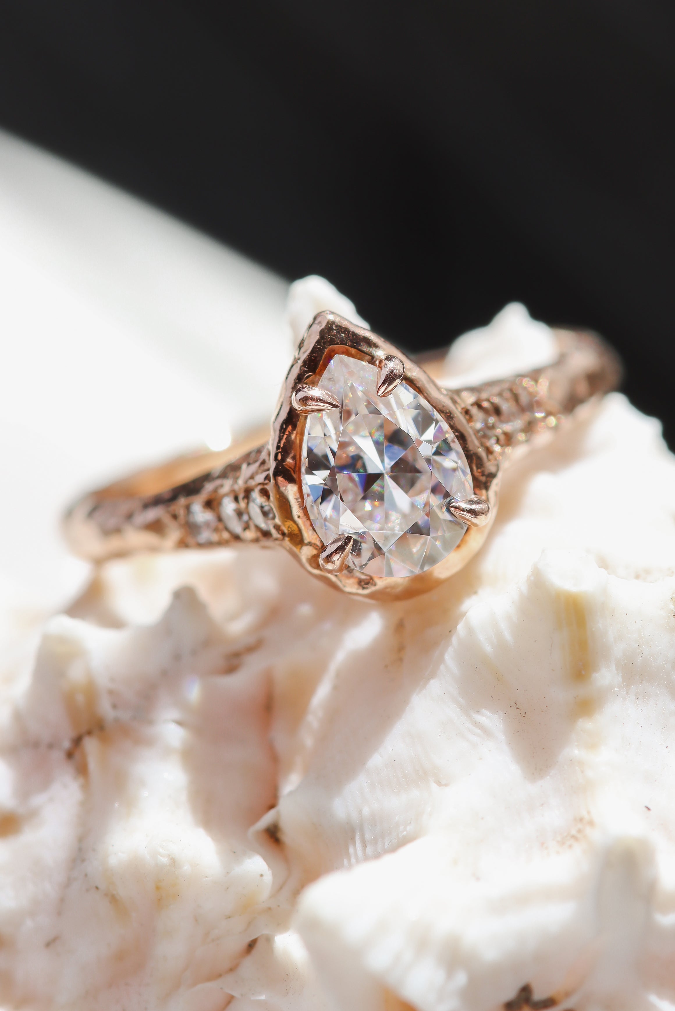 Pear-Moissanite-Hammered-Engagement-Ring