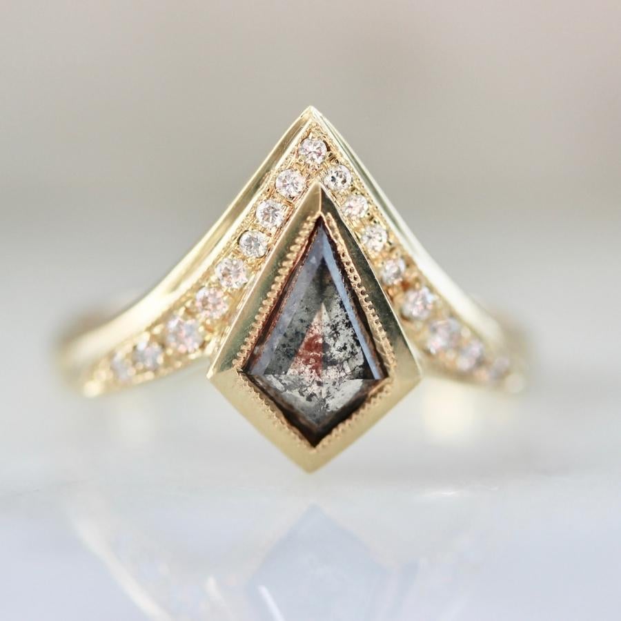 salt-and-pepper-kite-rose-cut-diamond-ring