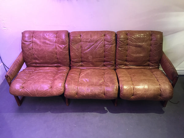 Leather Re-Dyeing: 3 Things to Know About Your Leather Furniture