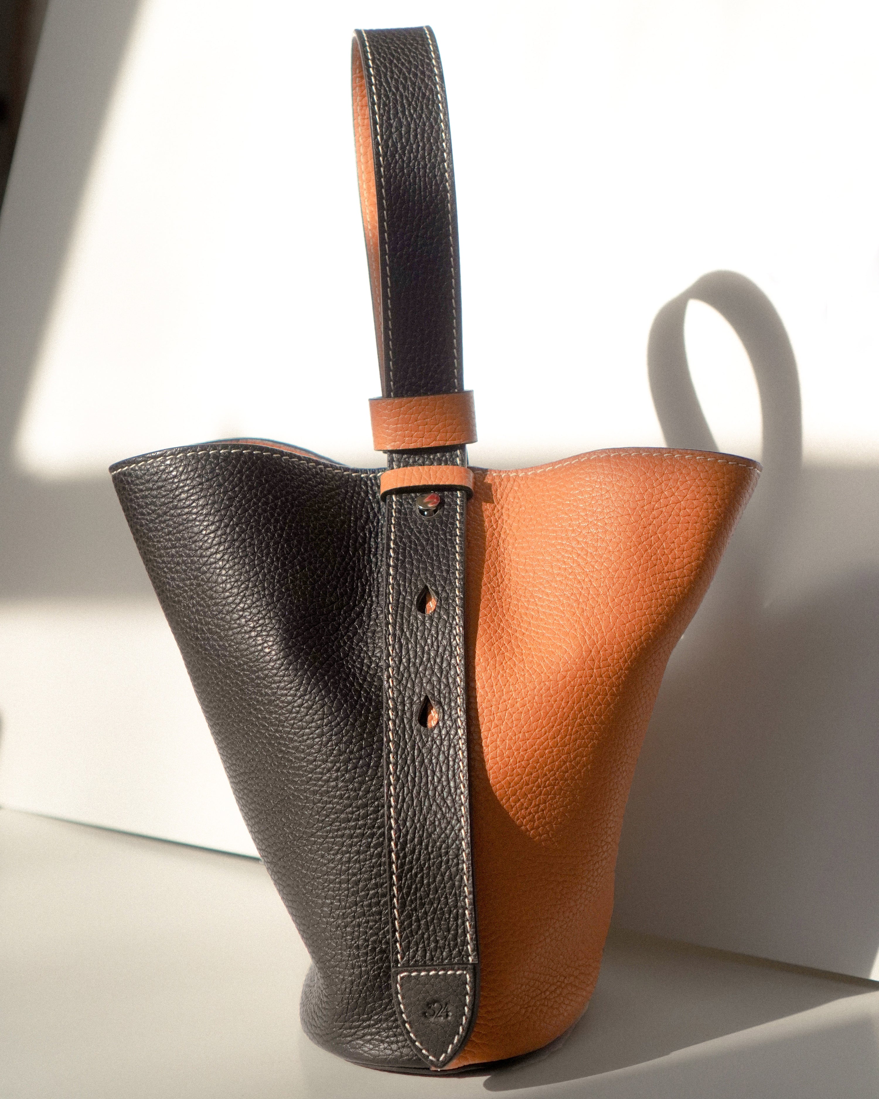 Sid Bucket Bag | Caramel & Black Leather - 324 New York Bags