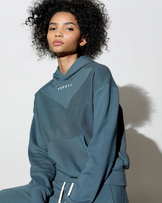 Sunnyside Reversed Loop Terry | Twenty Women's Hoodie Twenty Montreal