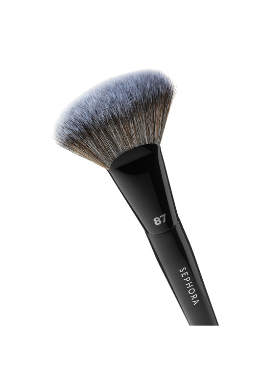 SEPHORA COLLECTION Pro Crease Brush #10