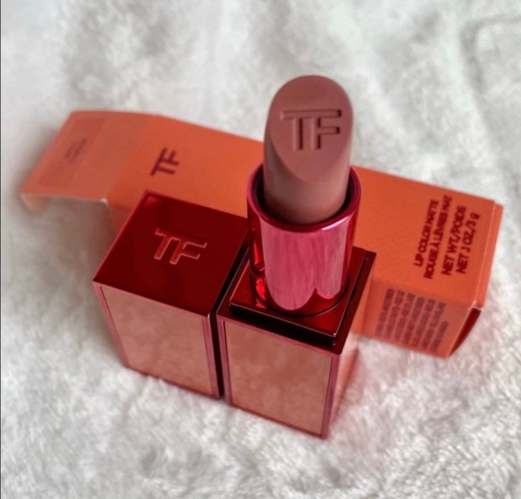 Tom Ford Bitter Peach Luxe Matte Lipstick in Cheri (rosey nude) –  ??????????????