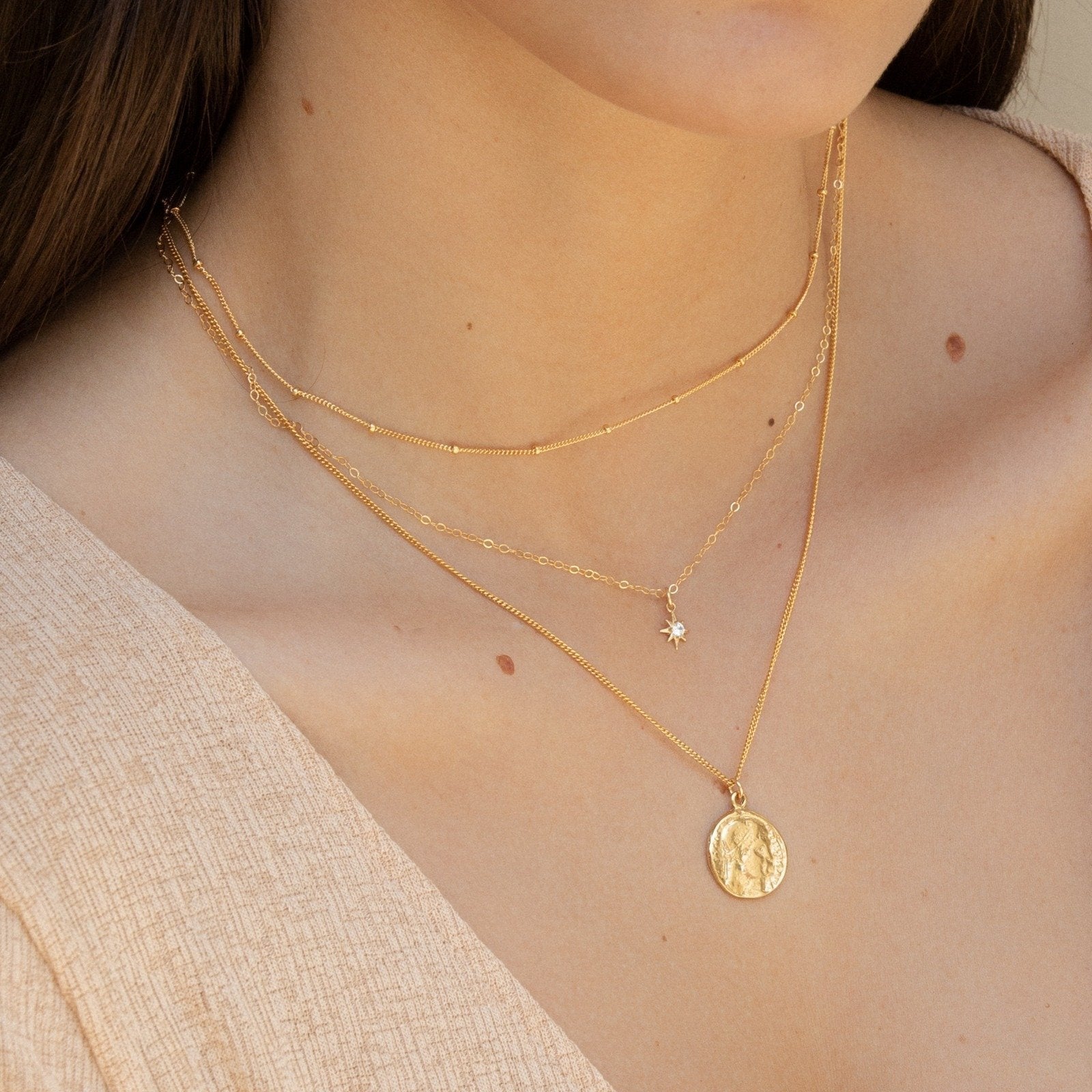 Gold Layering Necklaces  Chain necklace outfit, Fancy jewelry