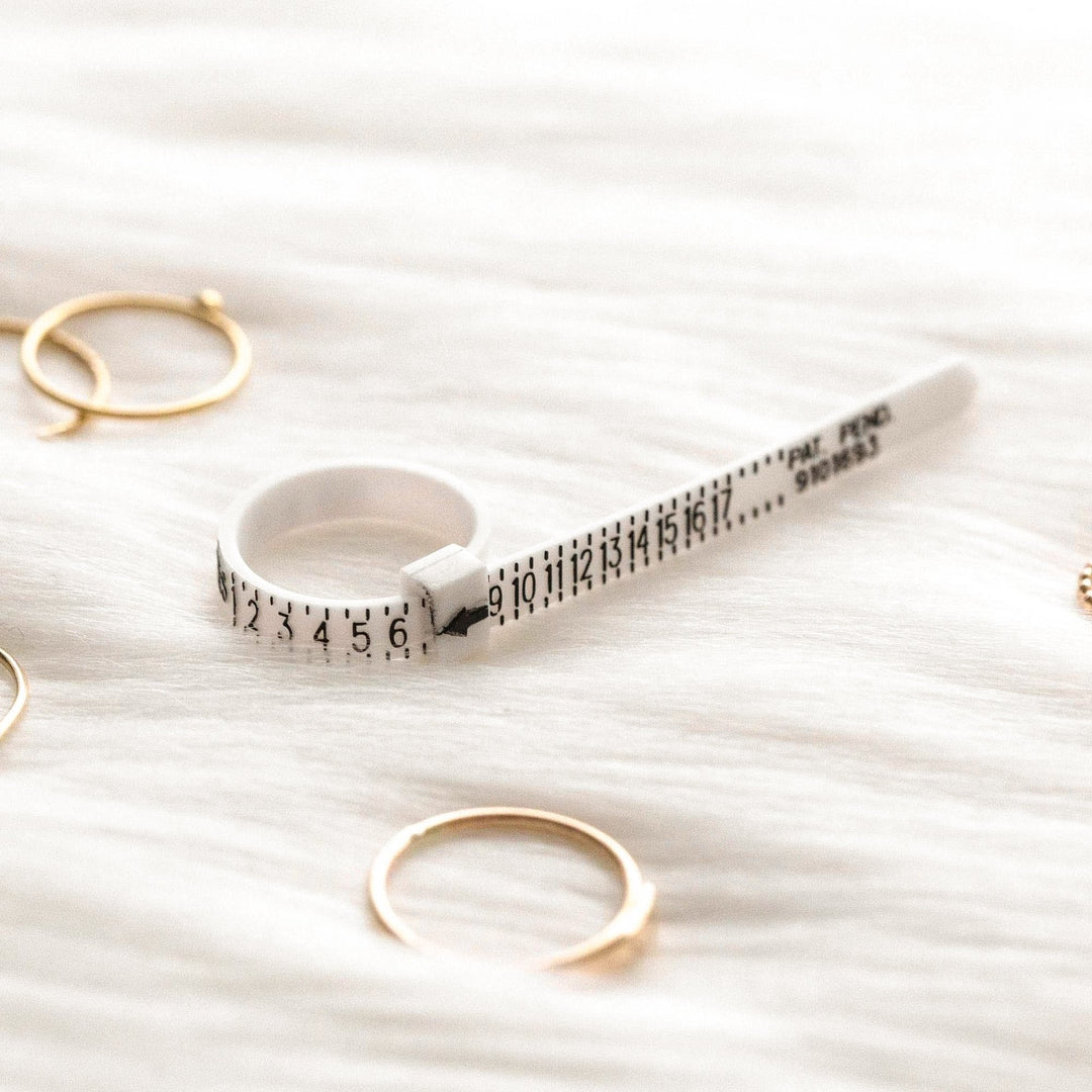 Simple & Dainty Free Ring Sizer