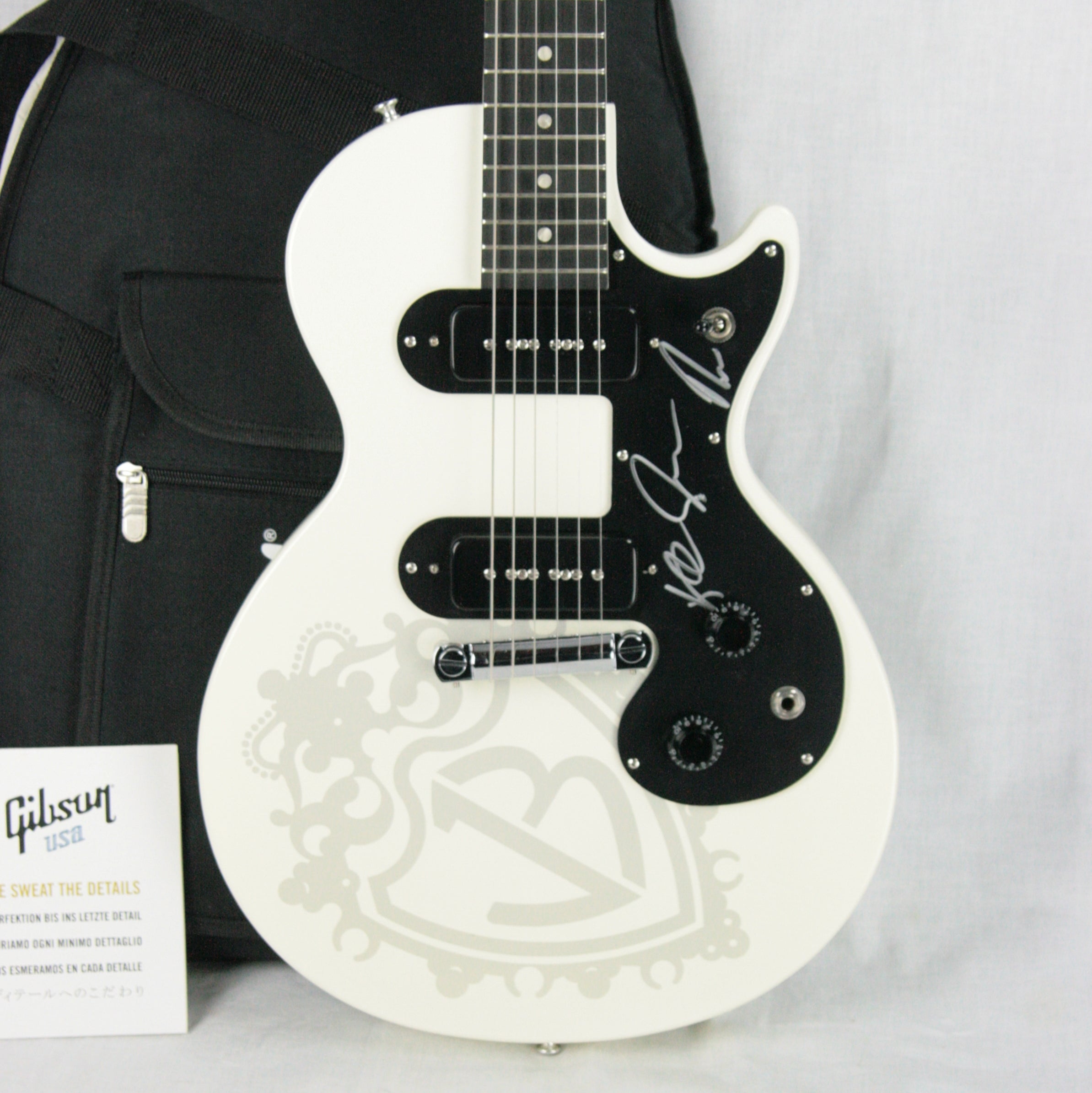 jonas brothers gibson melody maker