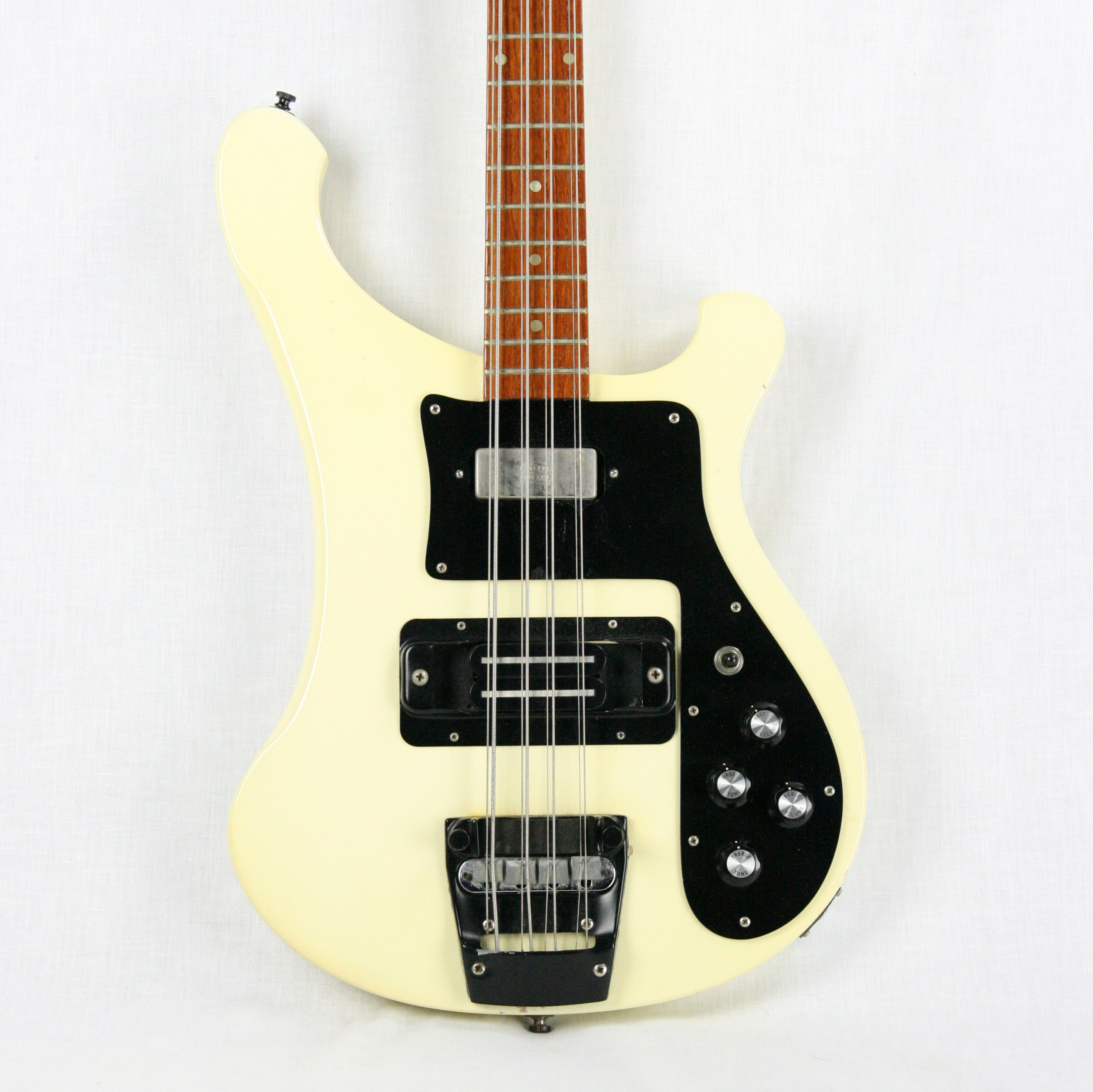 rickenbacker 8 string bass