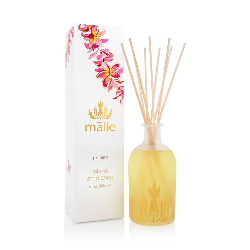 Hosley Aromatherapy Vanilla Diffuser Oil with Cream Ceramic Owl Farmhouse Bottle and Reed Sticks, Beige