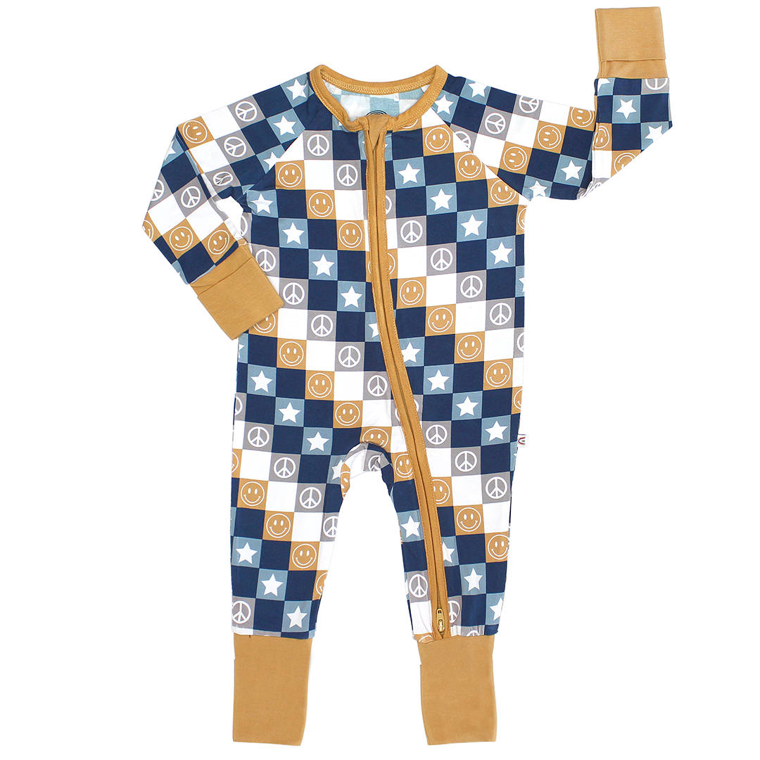 Emerson and Friends  Coastal Christmas Relaxed Lounge Pajama Set –  MaeBerry Co