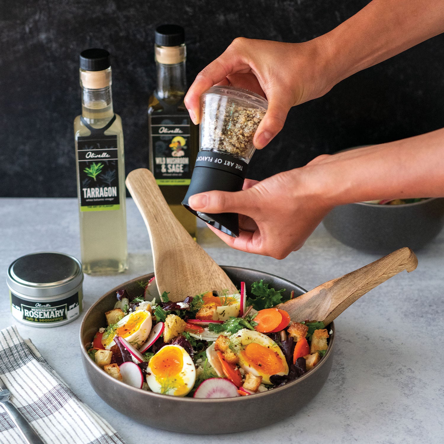 Salad Dressing Shaker – The Oil Tree