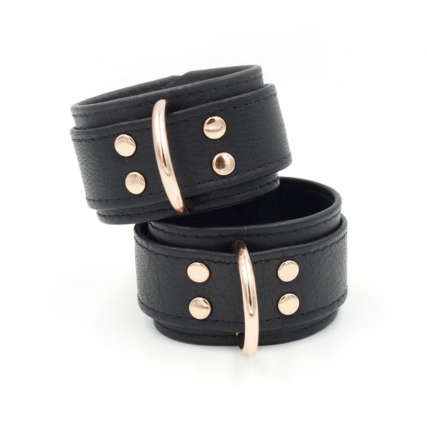 Design Your Own Bold 1.5 Leather Bondage Collar – Restrained Grace