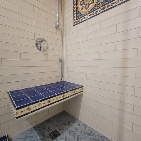 Shower Bench Tiled with Barcelona Decorative Border Tiles and Yucatan Midnight Blue