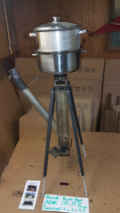 Hasty Heat CHP-Holzpellet-Kocherkartusche mit Topfflansch für den Betrieb eines leistungsstarken Einzelbrenner-Kochfelds.