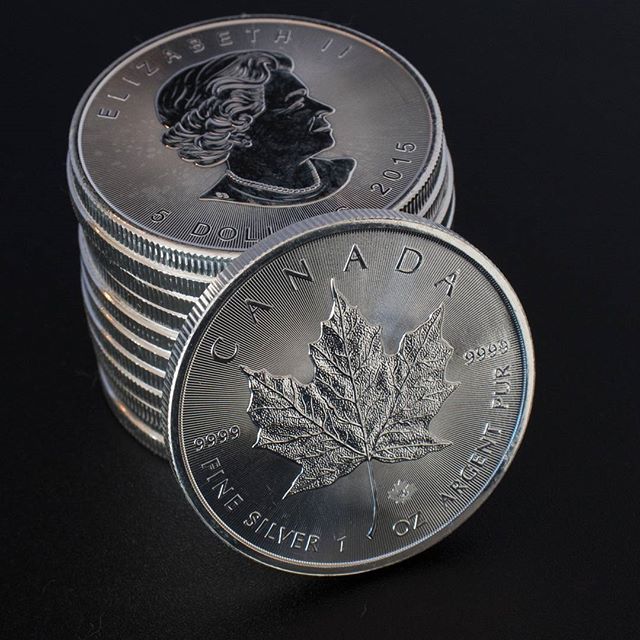 1 oz Silver Canadian Maple Leaf