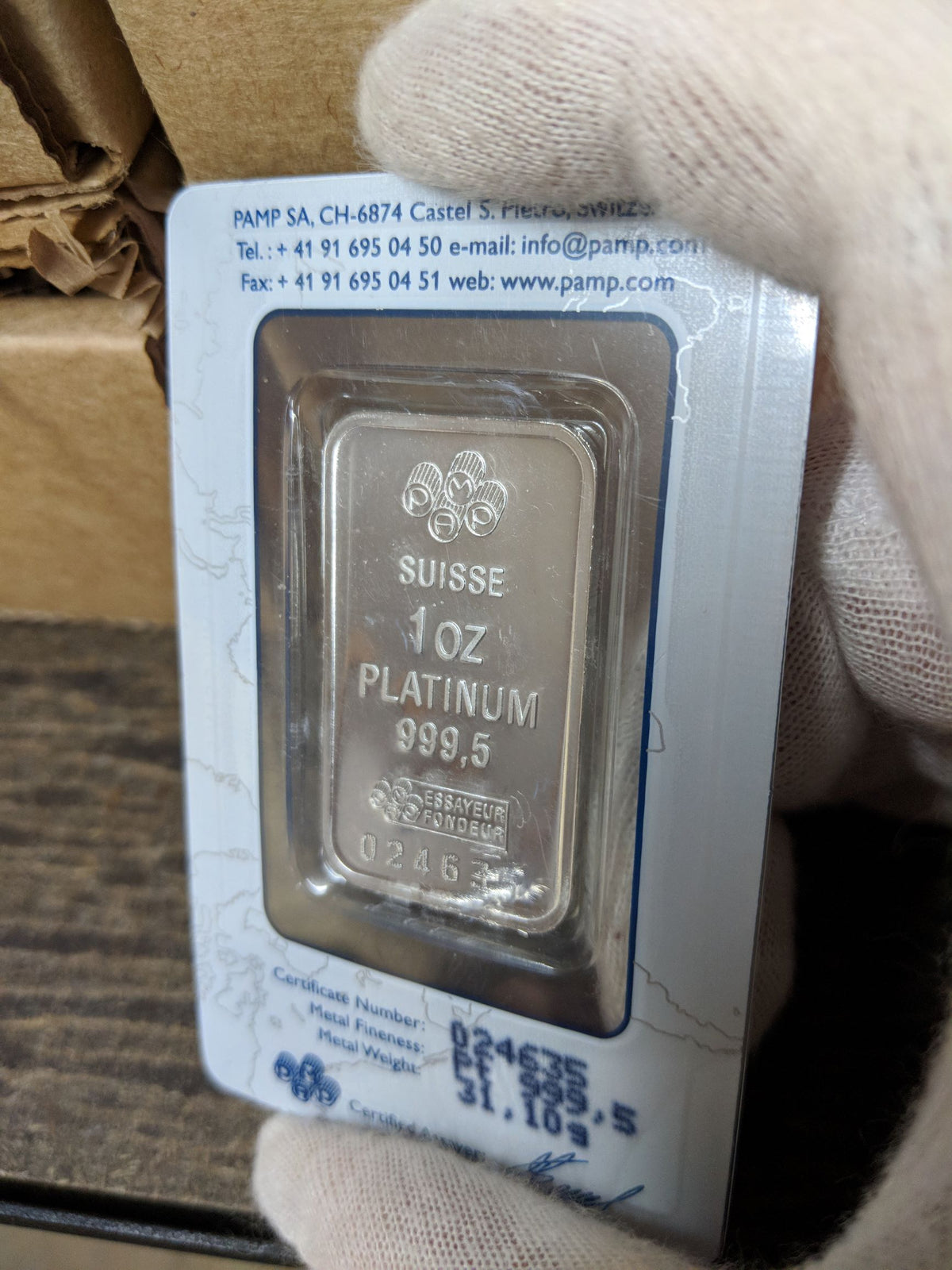 1 oz of pure Platinum