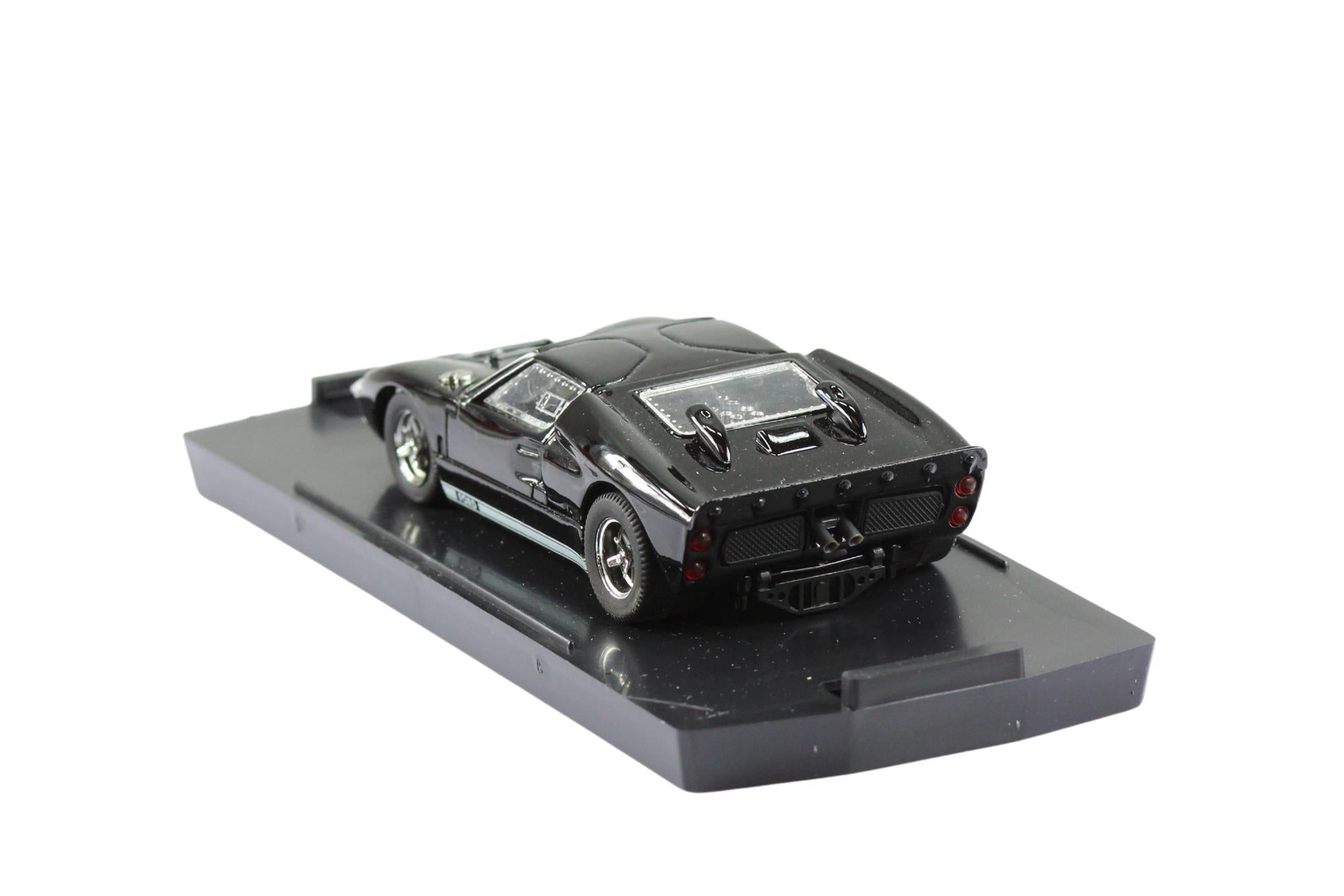 Bang Models - 1:43 Scale Diecast Ford GT40 MK2 