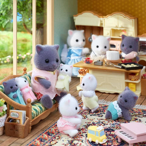 Sylvanian Families Gray white persian family