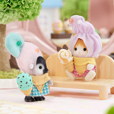 Sylvanian Families Penguin baby and cat