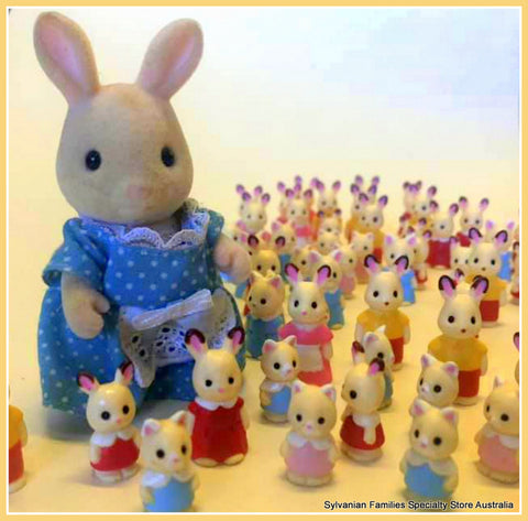 Sylvanian FAmilies Mini figures