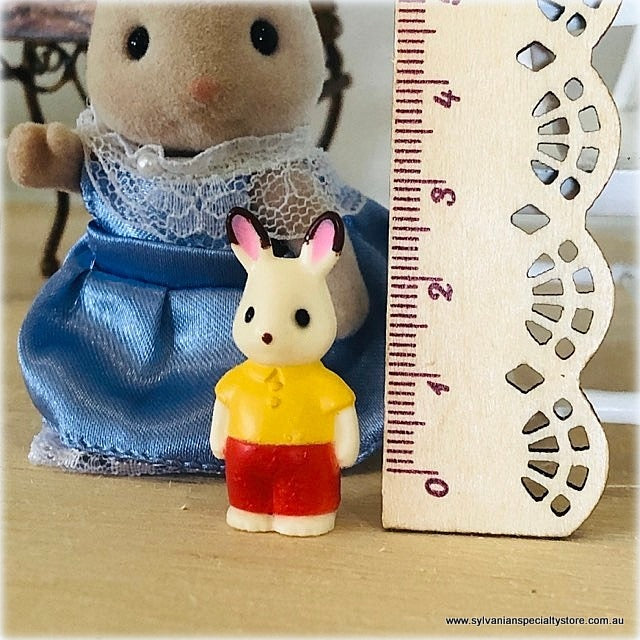 sylvanian families figure size in cm