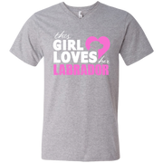 This Girl Loves her Labrador Men’s V-Neck T-Shirt