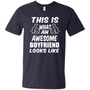 This is What an Awesome Boyfriend Looks Like  Men’s V-Neck T-Shirt