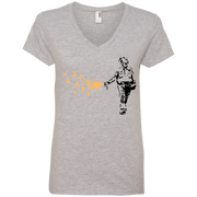 Banksy’s Soldier Spraying Butterfly’s Ladies’ V-Neck T-Shirt