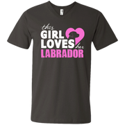This Girl Loves her Labrador Men’s V-Neck T-Shirt