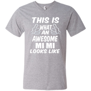 This is What an Awesome Mi Mi Looks Like Men’s V-Neck T-Shirt